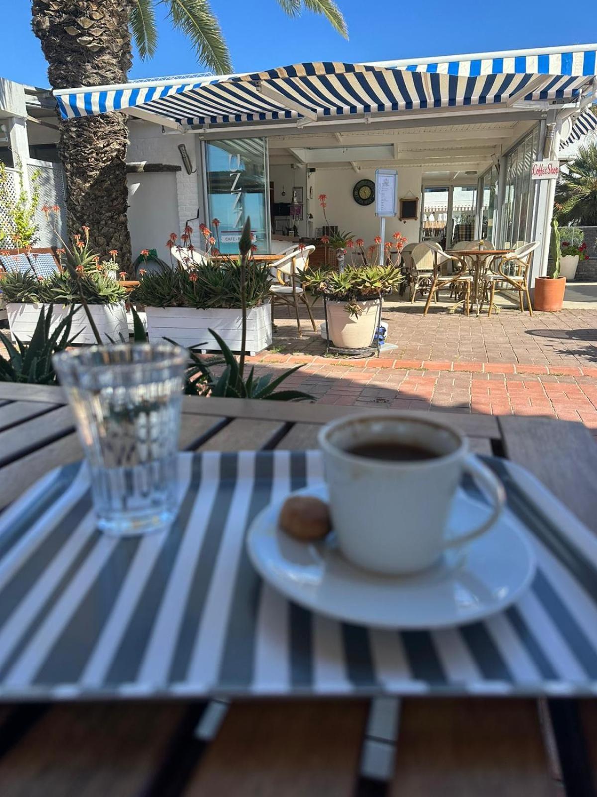 Uzhan Beach Hotel Bitez Kültér fotó
