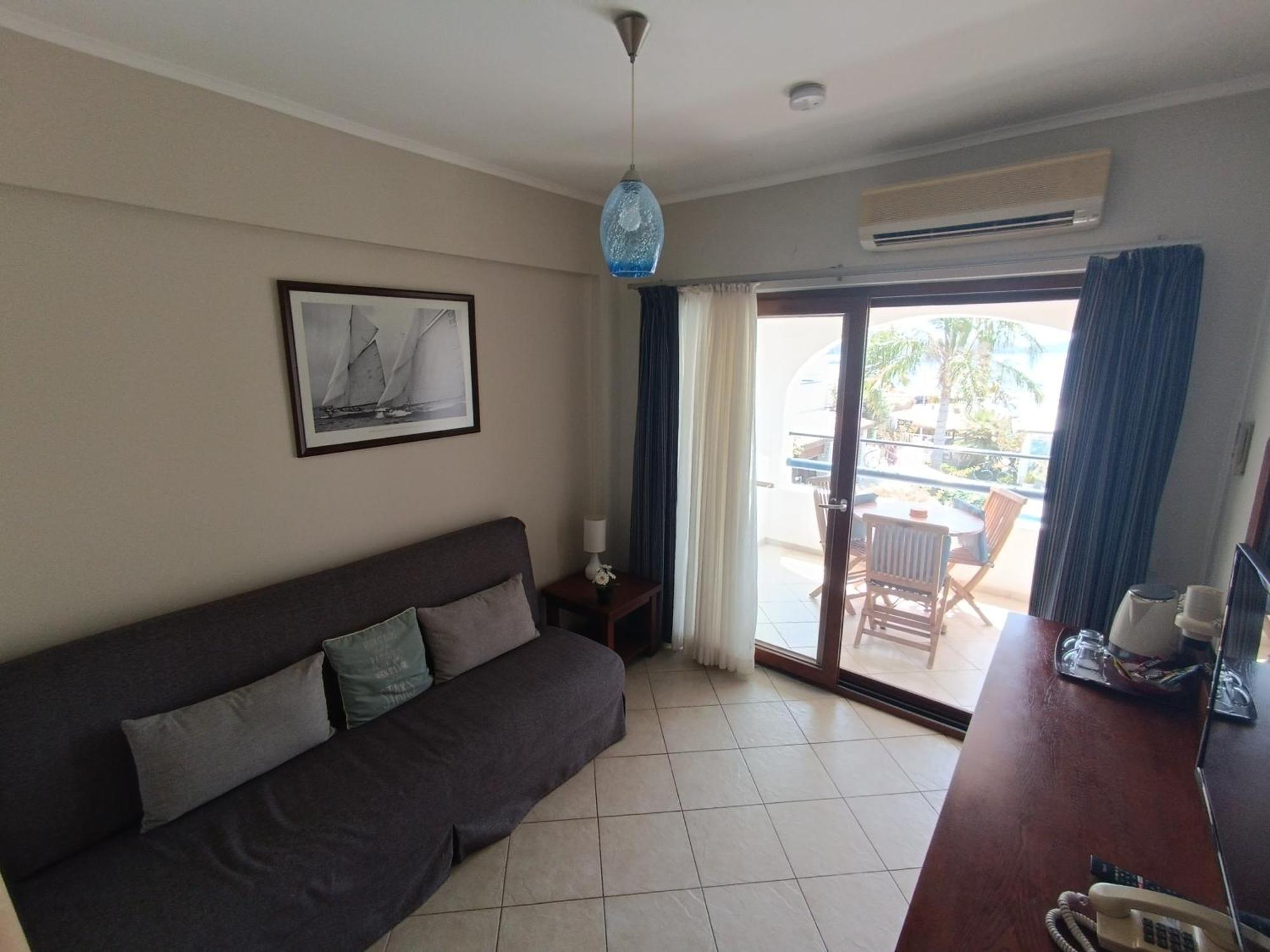 Uzhan Beach Hotel Bitez Kültér fotó
